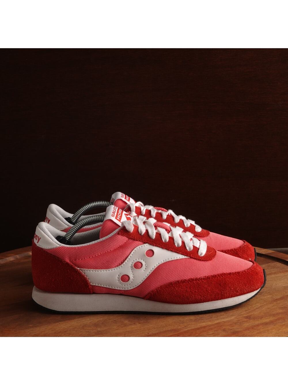 Saucony Sneakers Womens Size 8 Red Hornet Suede Athleisure Preppy Casual Shoes